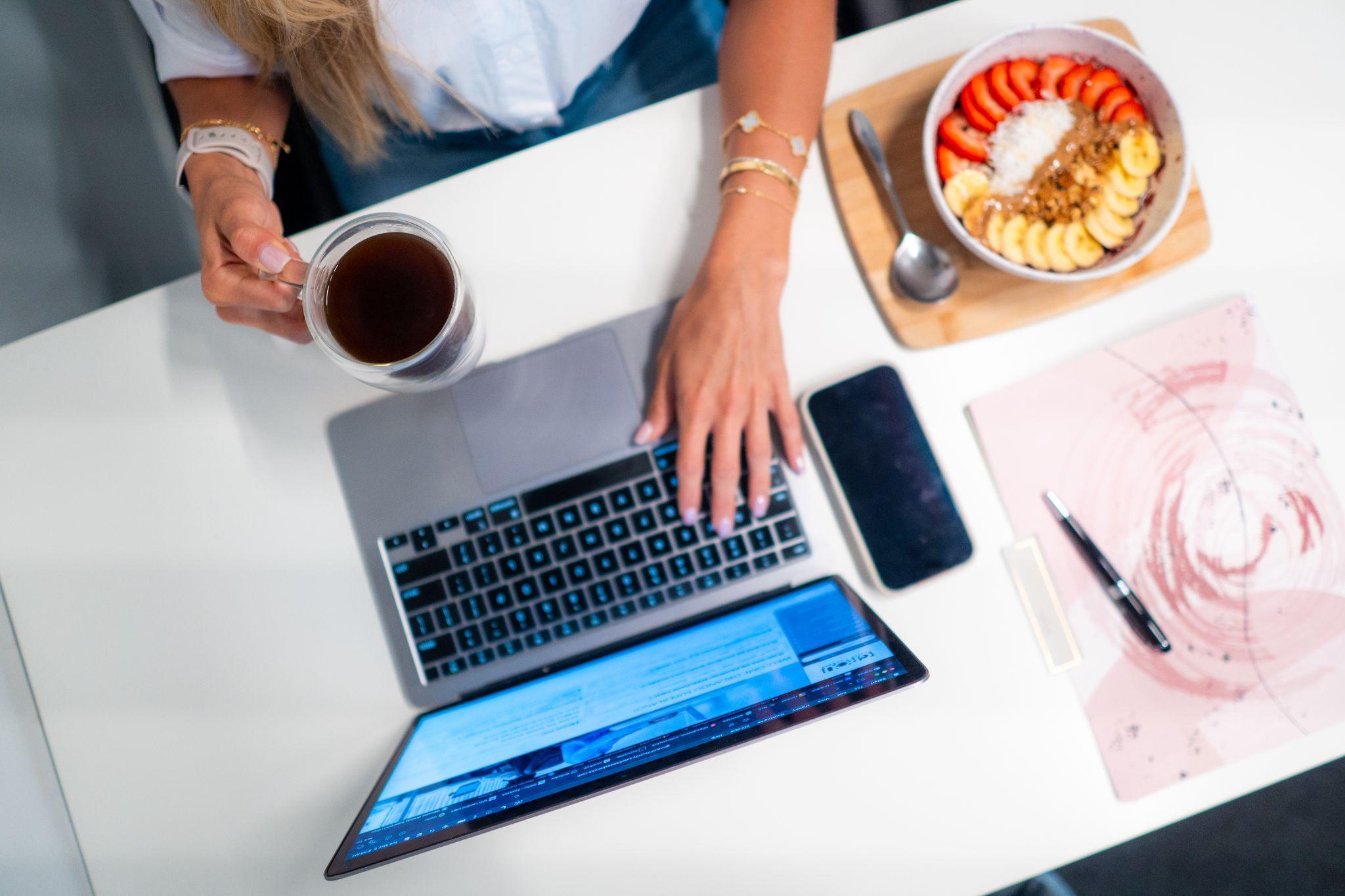 Coworking in Coral Gables: 50% Off Private Offices with GROU's Summer50